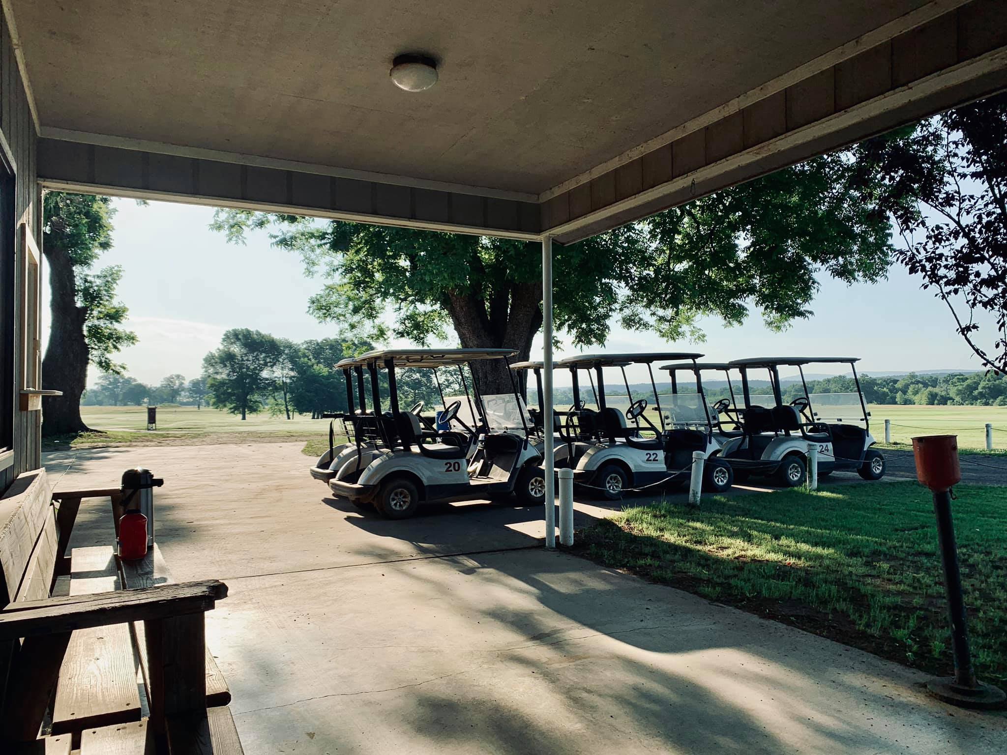 Cherokee Creek Golf & Country Club Logo